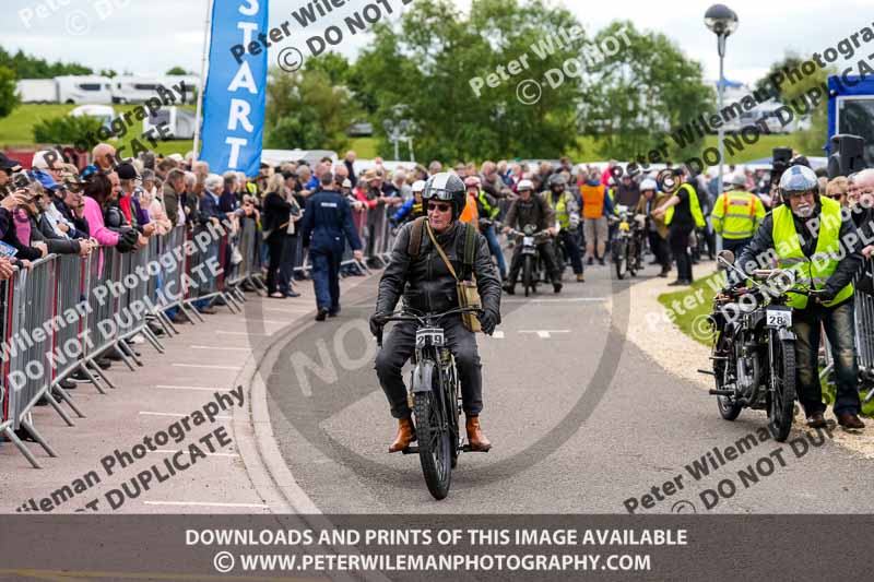 Vintage motorcycle club;eventdigitalimages;no limits trackdays;peter wileman photography;vintage motocycles;vmcc banbury run photographs